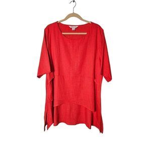 Apricot berry colored tunic. Size 12.